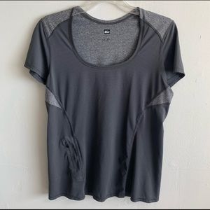 REI Grey Athletic Hiking Top Short Sleeve V-Neck